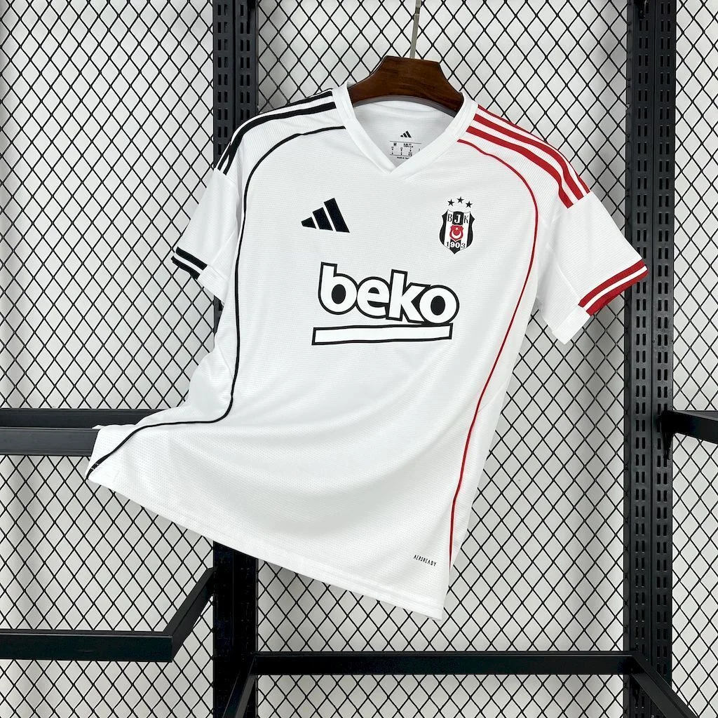 Maillot Besiktas (Beşiktaş) Domicile 25/26